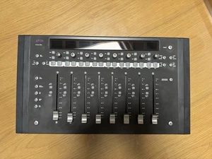 Avid Artist Mix Compact 8-Fader Control Surface Mint Condition Boxed - Picture 1 of 6