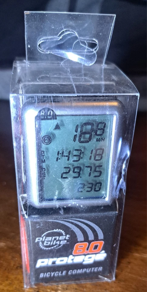 Planet Bike Protege 8.0 Wireless Bicycle Computer LCD Display - Image 1 of 4