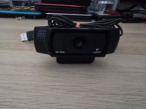 Logitech C920 Full HD 1080 Webcam - Noir - Photo 1/2