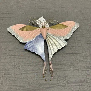 Barbara King farfalla metallo da appendere a parete arte giardino cottagecore oro rosa - Foto 1 di 10