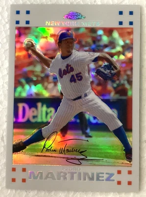 2007 Topps Chrome White Refractor #215 Pedro Martinez /660 Mets HOF - Image 1 of 2