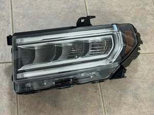 Like NEW 2020 - 2023 OEM GMC ACADIA AT4 SLE SLT FULL LED LEFT HEADLIGHT 84902389 - Picture 1 of 12