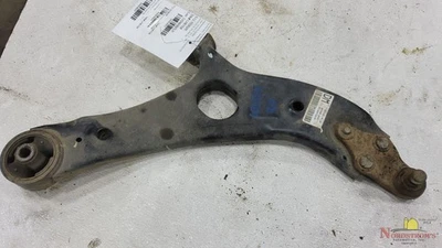 Braço de controle inferior dianteiro direito Hyundai Santa Fe 2019 - Imagem 1 de 4