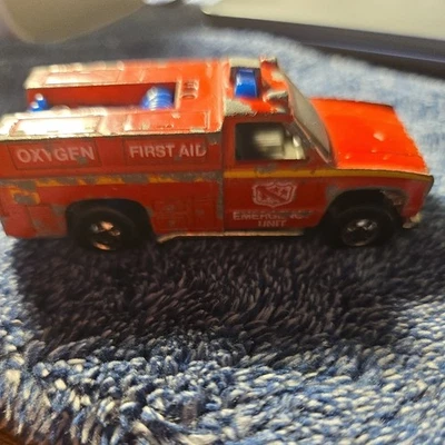 Hot Wheels Rescue Fire Truck - Flying Colors Blackwalls Hong Kong Vintage 1974 - Image 1 of 4