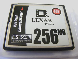 Carte Compact Flash 256 Mo HIGH SPEED 40x (carte CF 256 Mo) LEXAR d'occasion - Photo 1/1
