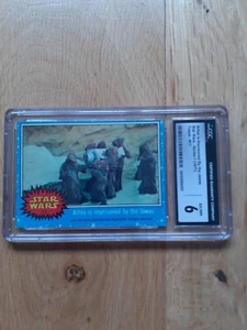 TOPPS 1977 STAR WARS BLUE CGC GRADED CARD 6 ARTOO IMPRISONED BY THE JAWAS - Picture 1 of 3