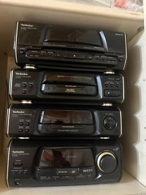 STEREO SHEH50 SM TECHNICS EN HQ BLACK - BUONE CONDIZIONI (CD - AM/FM - CASSETTE) - Immagine 1 di 4