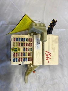 2009 HYUNDAI SONATA 2.4L Sedan Front Interior Cabin Fuse Relay Junction Box - Picture 1 of 13