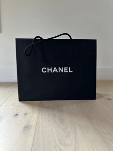 New Chanel Large Gift Bag Empty Paper Shopping Tote Camellia 17" x 13" x 6" - Picture 1 of 4