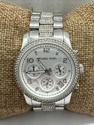 Michael Kors Runway MK5825 Women Stainless Steel Analog Dial Quartz Watch JNA840 - Image 1 of 4
