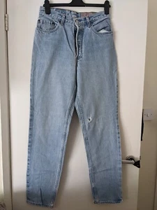 Womens Vintage Levi 501s Circa 1990's W32 L32 Light Blue Made in France Worn Con - Picture 1 of 12