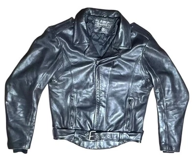 Chaqueta acolchada vintage de cuero negra tradicional con cinturón para motocicleta 44 Foto 1 de 4