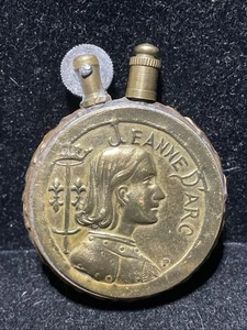RARE Vintage WORLD WAR 1 WW1 Joan of Art Solder Trench Art Coin Button Lighter - Picture 1 of 15