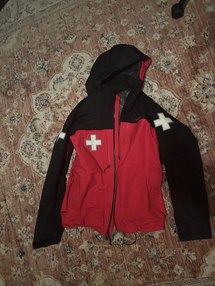 Uniforme de patrulla de esquí Patagonia NSP carcasa dura Foto 1 de 4