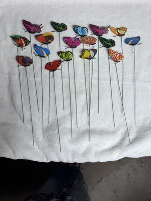 Butterfly Garden Decorations 9.8in Plastic Butterfly Stakes. 17 Total No Box - Image 1 of 2