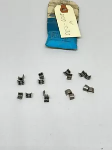 1971-1974 Ford Pinto Valve Spring Retainer Keys D1FZ-6518-A NOS 8 pairs - Picture 1 of 2