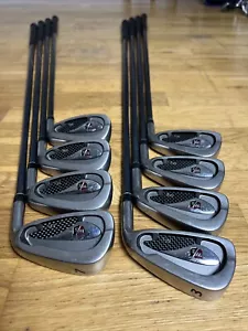 Wilson Staff Di5 Iron Set 3-PW Regular Graphite Shafts Wilson Grips - Picture 1 of 24