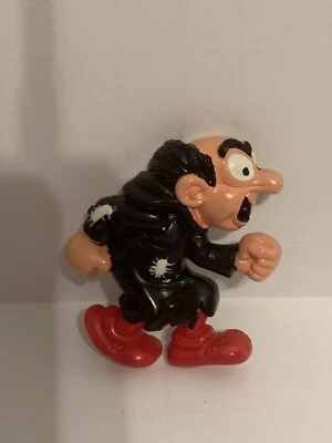 Vintage Smurfs Gargamel Plastic Magnet Figure Peyo Schleich Hong Kong 1983 - Image 1 of 4