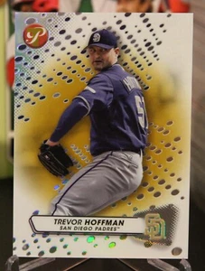 2023 Topps Pristine Trevor Hoffman Gold Pristine Refractor #45/50 Padres - Picture 1 of 4