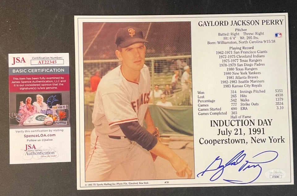 Gaylord Perry Signed Induction Card JSA Cert w/COA MLB S.F. Giants #36 HOF 1991! - Image 1 of 4