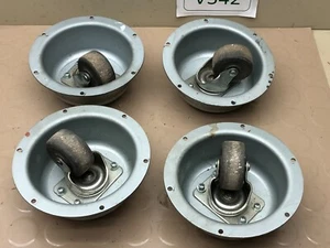 Vintage 4er Set geschützte drehbare Rollen in einer Metalltasse - Bild 1 von 11