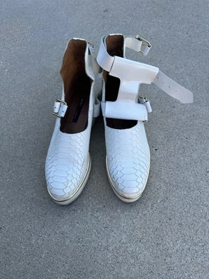 Diana by Miista 女式白色皮鞋/靴子 8 码  — 第 1/4 张图片