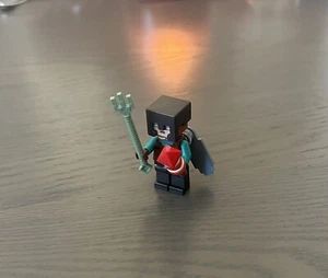 LEGO Minecraft The Sky Tower 21173 | Pilot Mini Figure ONLY | Official - Picture 1 of 12