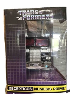 Hollywood Rides Jada Transformers Die-Cast Decepticon Nemesis Prime Ages 8+ - Picture 1 of 6