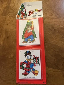 De Colección Ducktales Navidad 14 Regalos Borde Nombre Etiquetas Scrooge Disney Eureka Fred Meyer Nuevo de Lote Antiguo - Imagen 1 de 4