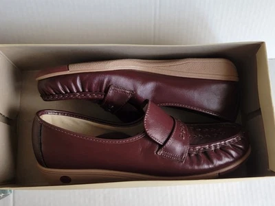 Nuevos zapatos sin cordones vintage para mujer de cuero con manchas suaves Venus talla 9 vino Foto 1 de 4