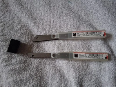 Cuttermesser mit Ersatzklingen ( Klingen NEU OVP ) - Bild 1 von 4