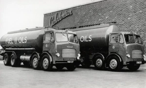 s/w FOTO: CALEDONIAN (GULF HEIZÖLE) 2 x LEYLAND OCTOPUS (5,5x3,5) - Bild 1 von 1