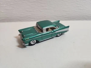 1957 CHEVY BEL AIR CLASSIC COLLECTIBLE 1/64 SCALE LIMITED EDITION REPLICA GREEN - Picture 1 of 5