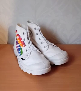 Palladium LOVE UNITED PRIDE womens white canvas boots UK 4 EUR 37 pre-loved - Picture 1 of 5