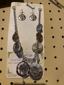 Fashion Leader silberfarbene "Baum des Lebens" 20" Kette mit Charms und Ohrringen. - Bild 1 von 6