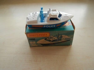 Matchbox Appx 7cm Long Diecast 52 - Police Launch - Blue/White - Picture 1 of 5