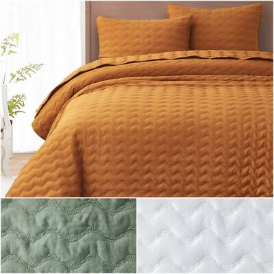 Juego de colcha edredón de microfibra con puntada de línea ondulada Chezmoi Collection Destiny Foto 1 de 4