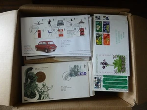 Huge Collection 1951-2009 GB FDCs - most spec HS (1200) - face £1500 - rf852 - Picture 1 of 9