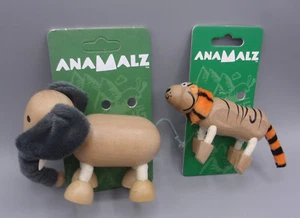 Anamalz - handgefertigte bewegliche Tiere aus Holz - Elefant & Tiger - 2 Stück - NEU - Bild 1 von 7