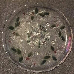 Celebrations by Mikasa Holiday Winter Forrest 15” Dish, NIB - Picture 1 of 3