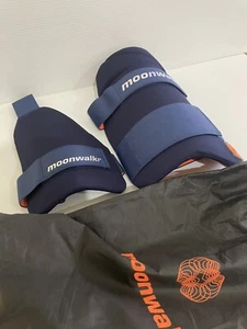 Moonwalkr Thigh Guard 2.0 Combo Right Hand Adult Free Shipping Au Stock - Picture 1 of 2