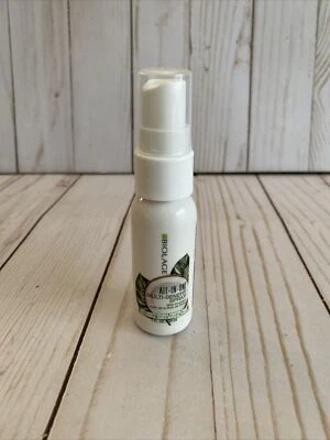 Biolage Todo en Uno Infusión de Coco Multi-Beneficio Spray Viaje Mini 1 OZ Foto 1 de 3