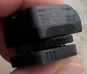 Sony Blitz-Schuh Adapter ADP-MAA unbenutzt (passt auf Alpha 99) adp-maa - Bild 1 von 7