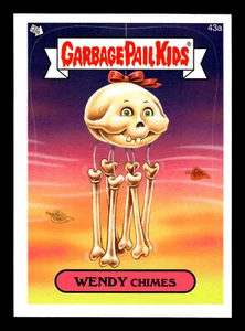 2014 Topps Garbage Pail Kids Serie 1 Stickerkarte - Wendy Chimes - #43a - Bild 1 von 2