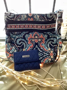 Geldbörse Tasche Vera Bradley Retired-Markesh Hipster C/B mit GRATIS Geldbörse. - Bild 1 von 6