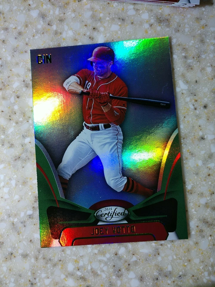 Reds Lot (23) Chronicles w/Certified Green Votto Aristides Aquino RC x2 &Gennett - Image 1 of 4