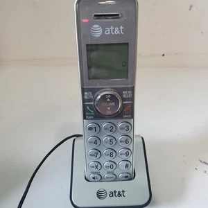 AT&T Handset & Base CL82301 Cordless Phone - WORKING - Picture 1 of 7