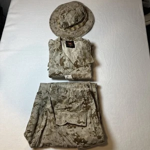 USA, Marine Corps, Uniformgröße, großes Hemd, Hose und Größe Small Mütze - Bild 1 von 12