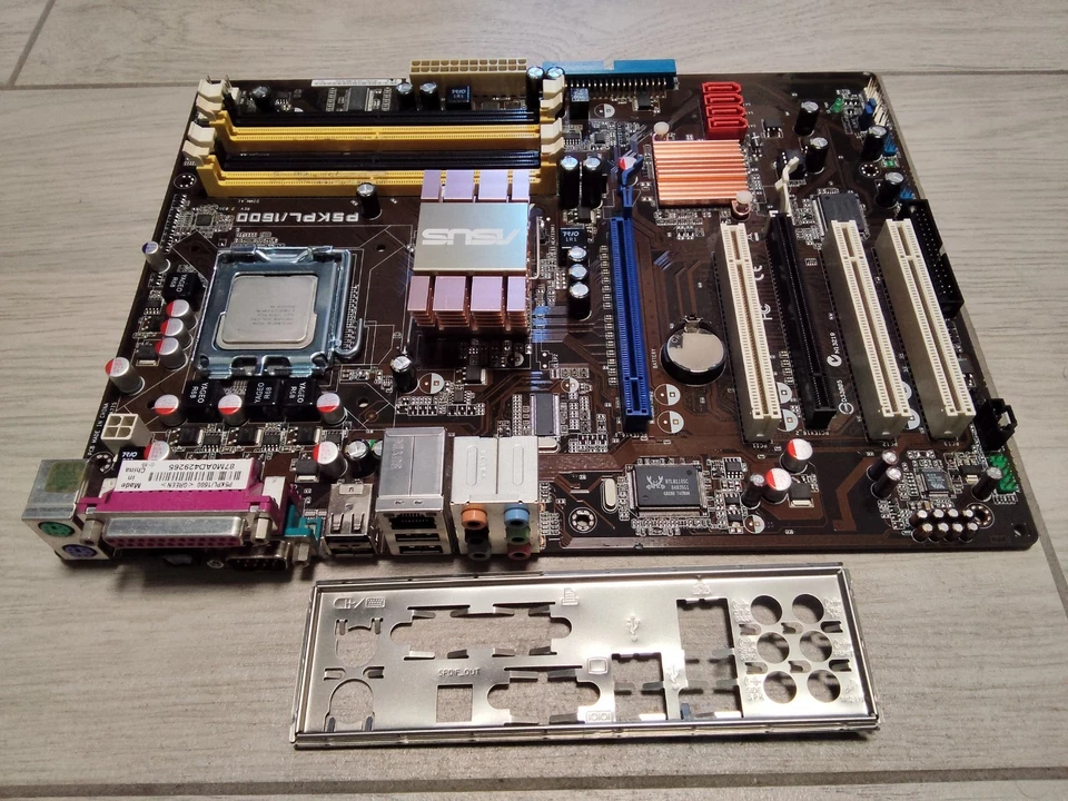 MOTHERBOARD ASUS P5KPL-1600 INTEL SOCKET 775 + INTEL PENTIUM E5200 DUAL CORE ATX - Immagine 1 di 4