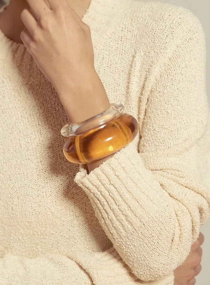 Lizzie Fortunato 弧形袖口手链金盏花。 — 第 1/4 张图片